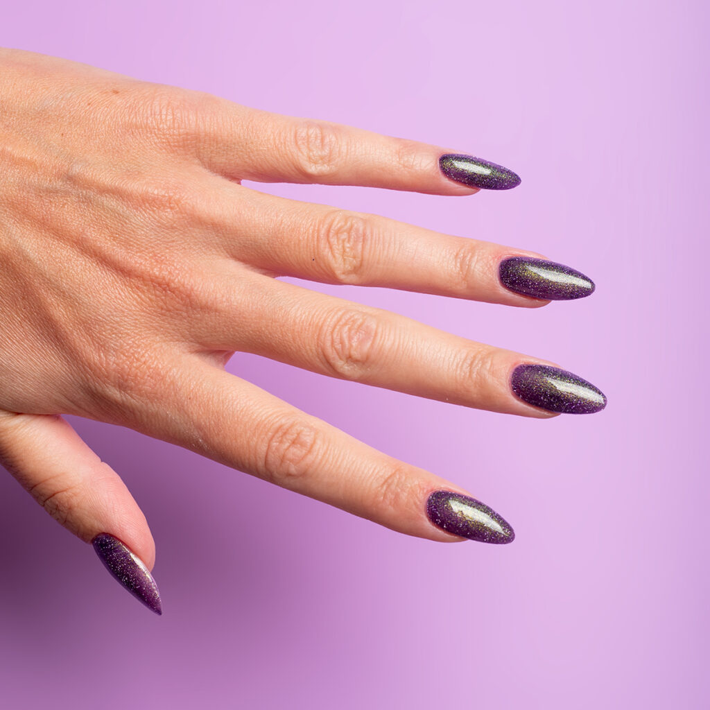 SEMILAC 825 Cyber Violet 7 ml - Imagen 2